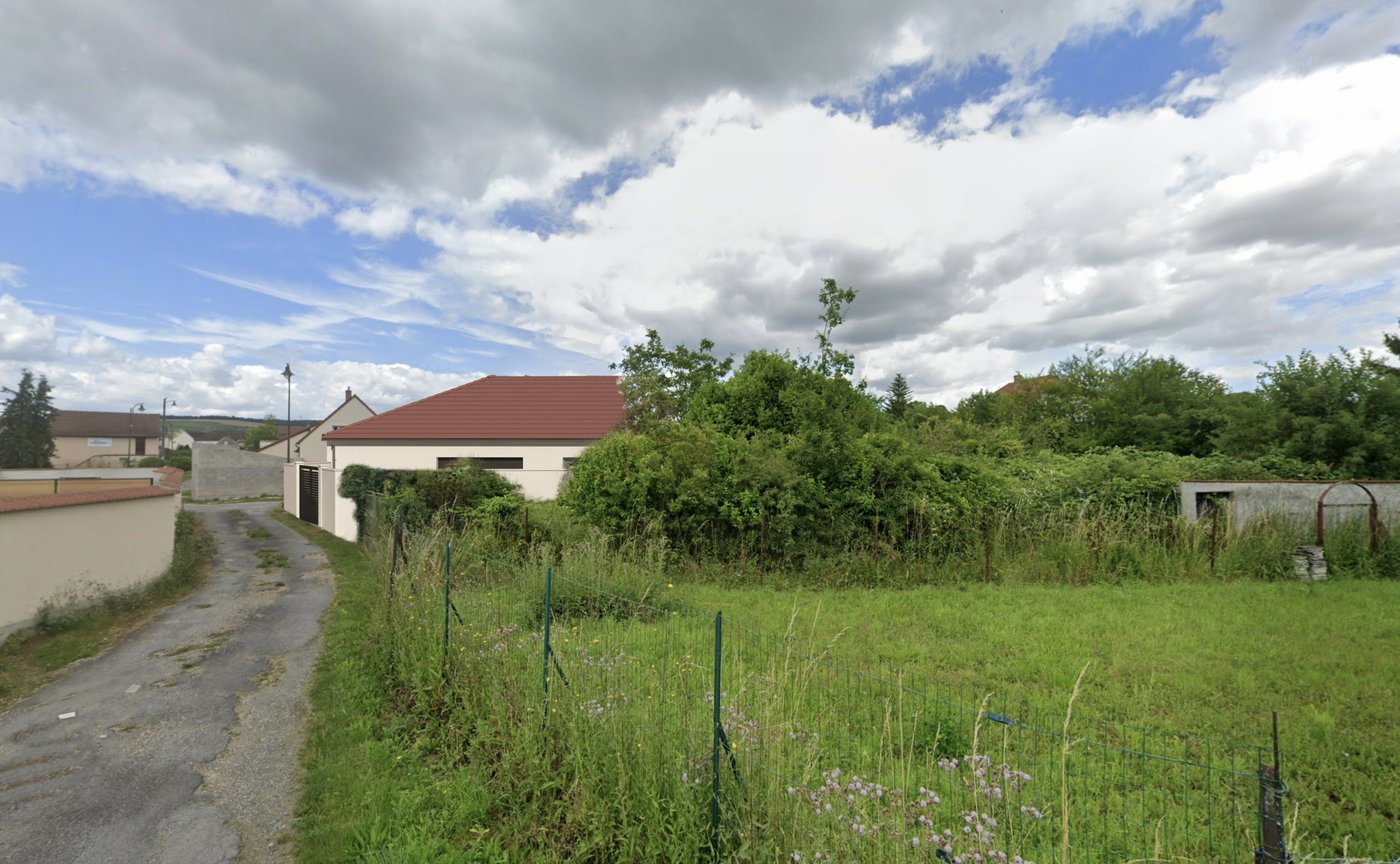 Maison neuve insérée en 3D sur le terrain